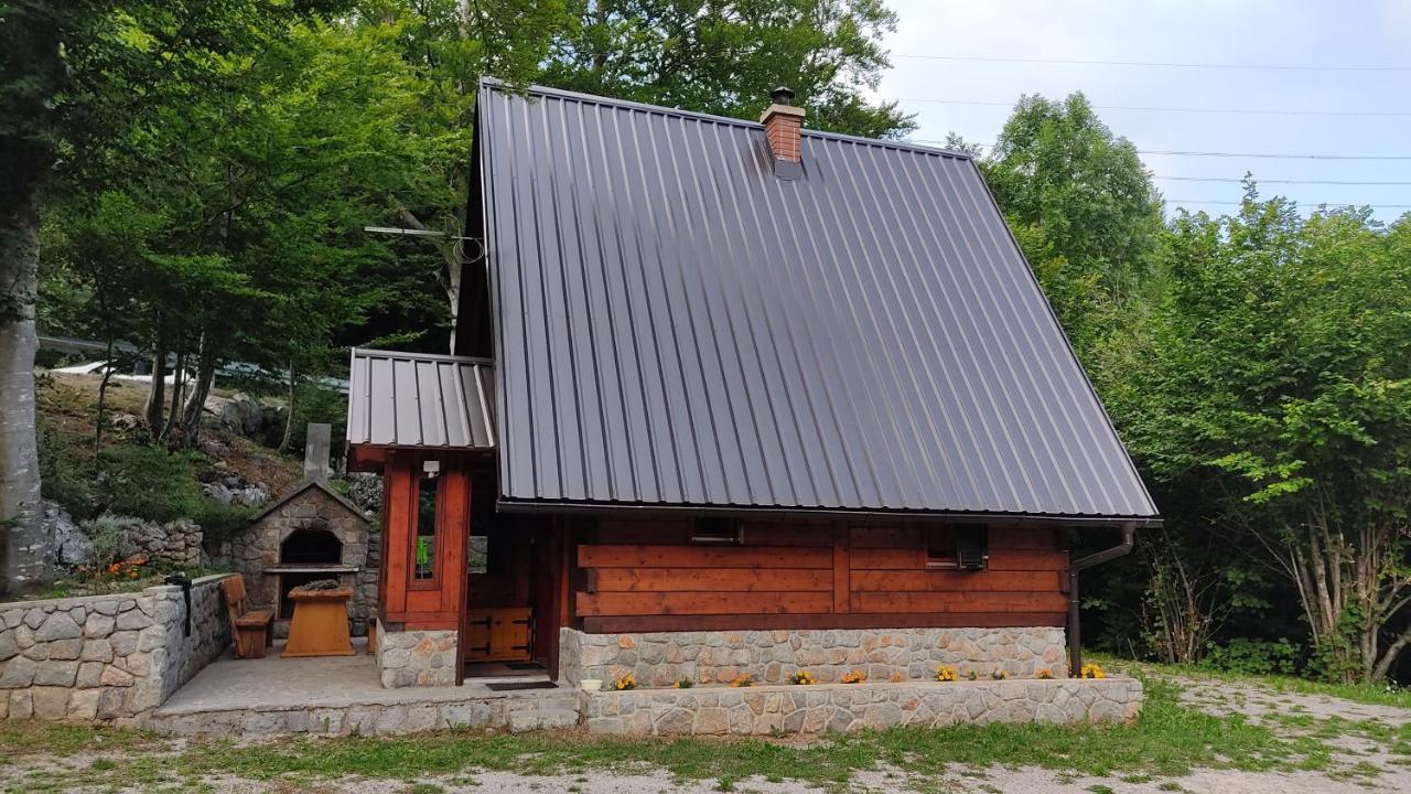 Вилла Kuca Za Odmor "Med Strmci" Zlobin Экстерьер фото